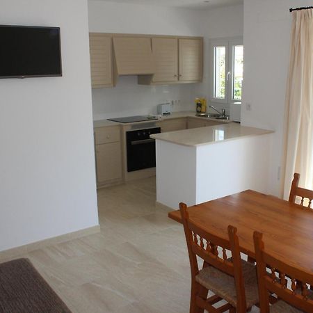 Apartamentos Rayma I-Ii-Iii Cala Blanca  Zewnętrze zdjęcie