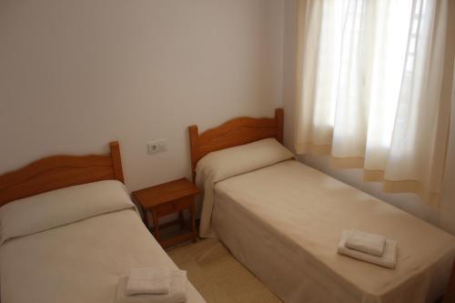 Apartamentos Rayma I-Ii-Iii Cala Blanca  Zewnętrze zdjęcie