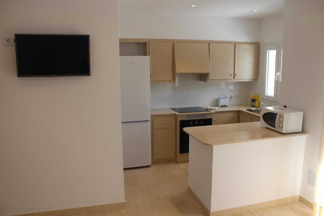 Apartamentos Rayma I-Ii-Iii Cala Blanca  Zewnętrze zdjęcie