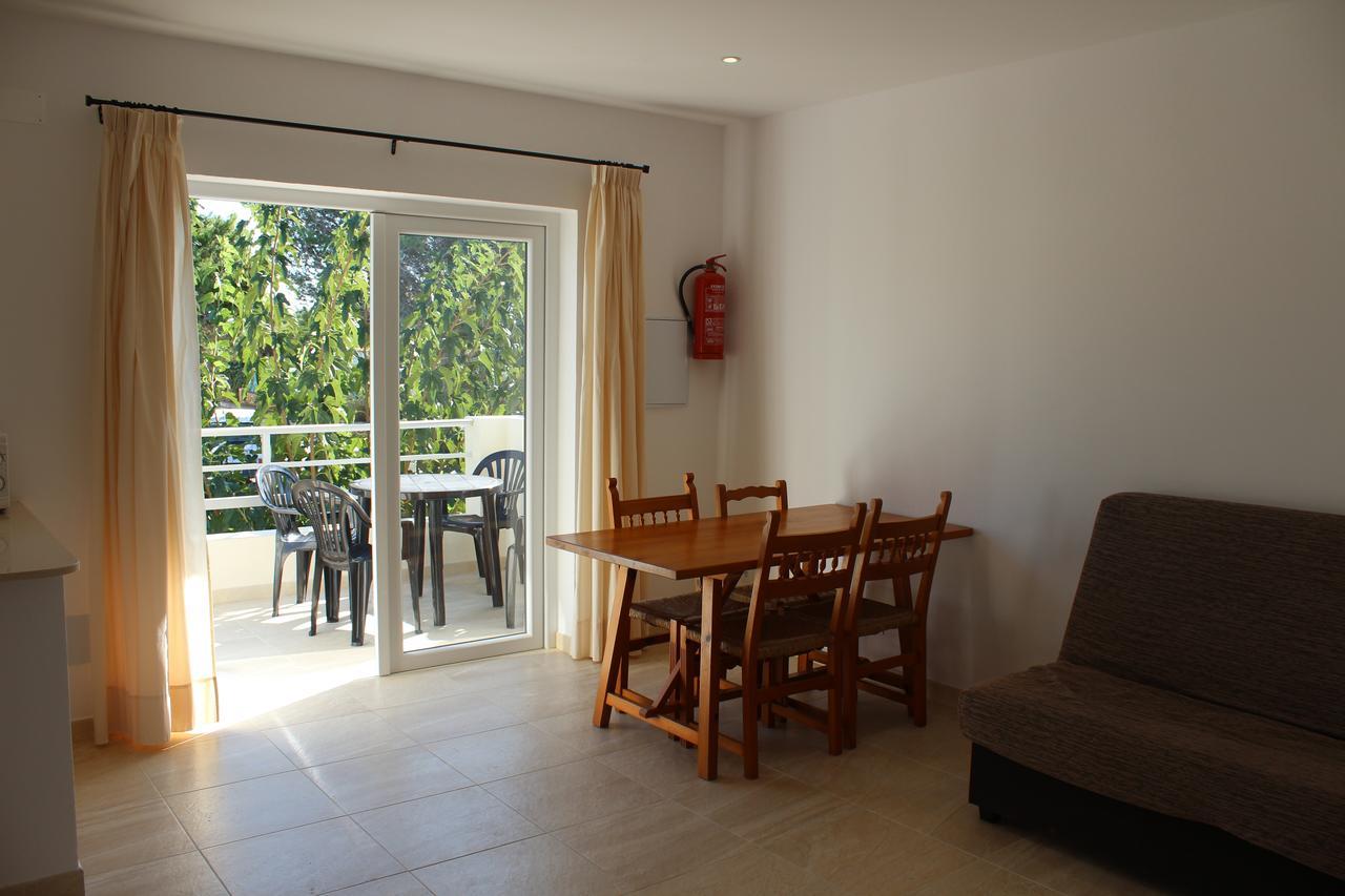 Apartamentos Rayma I-Ii-Iii Cala Blanca  Zewnętrze zdjęcie