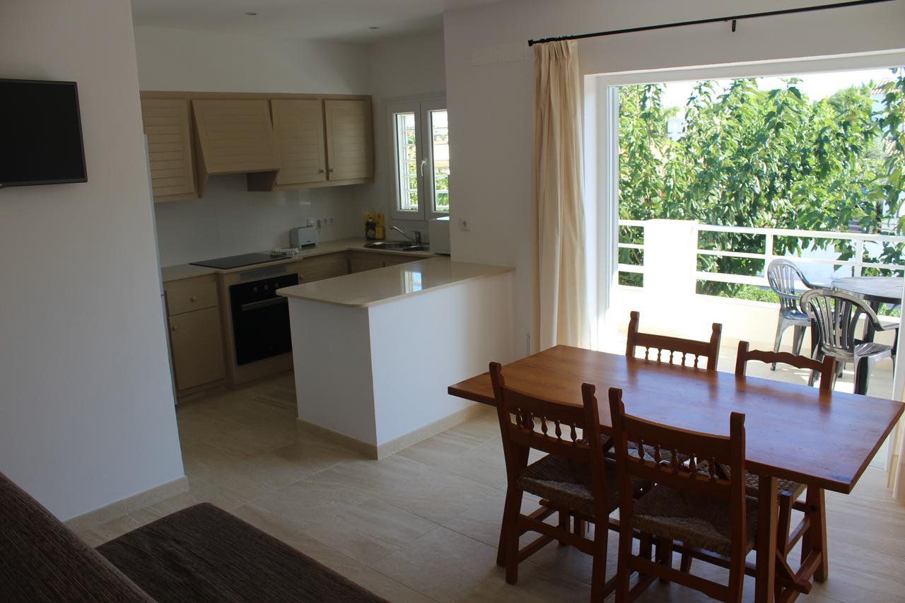 Apartamentos Rayma I-Ii-Iii Cala Blanca  Zewnętrze zdjęcie