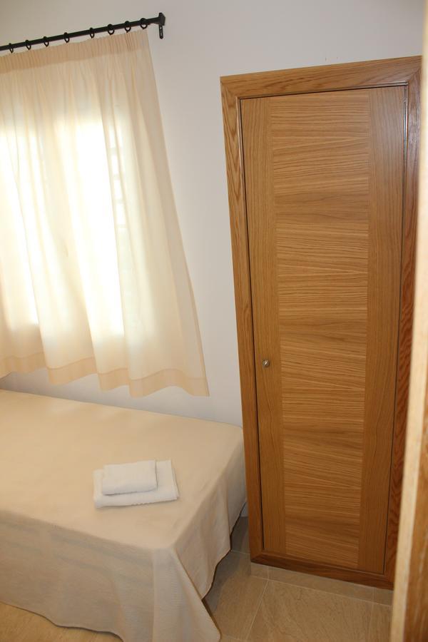 Apartamentos Rayma I-Ii-Iii Cala Blanca  Zewnętrze zdjęcie